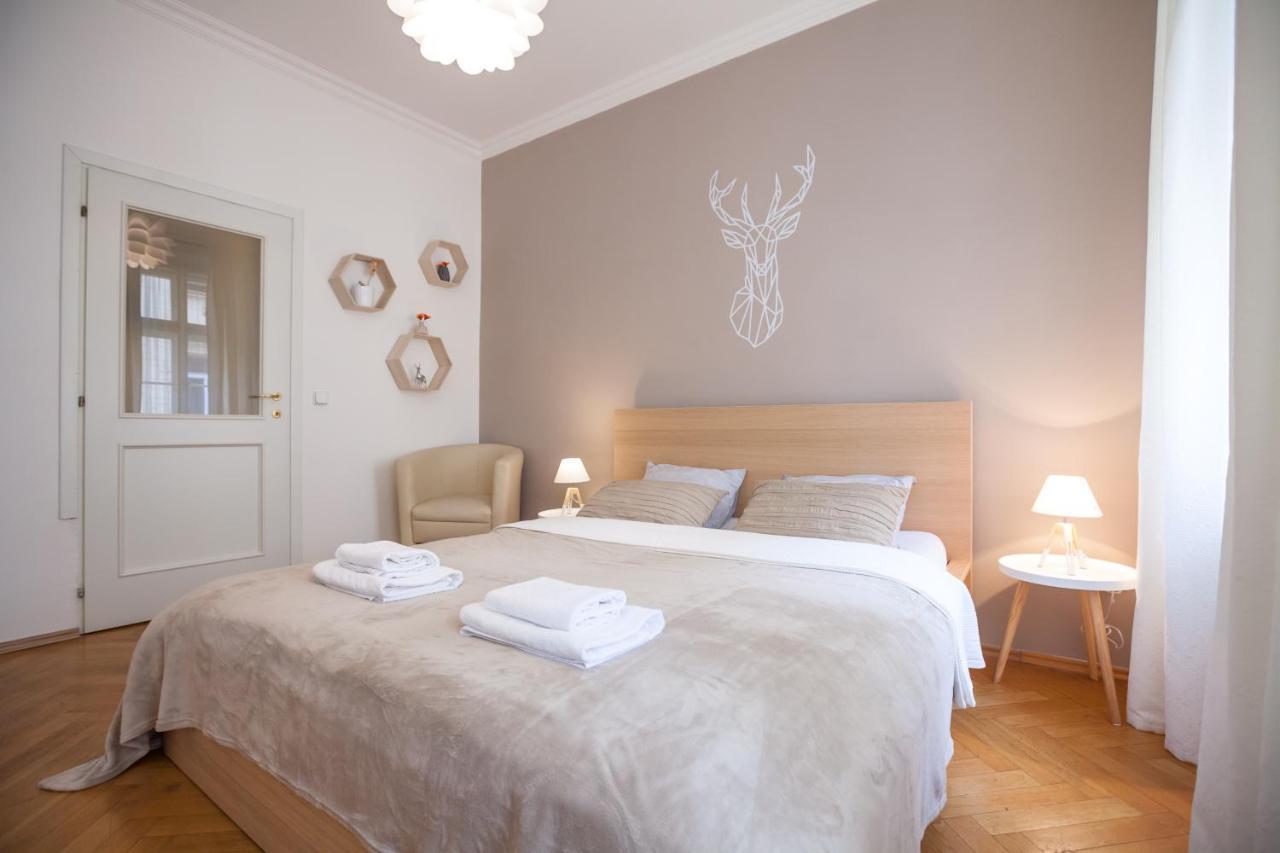 Nejedleho Apartmeet Прага Екстериор снимка