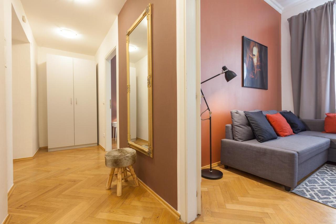 Nejedleho Apartmeet Прага Екстериор снимка
