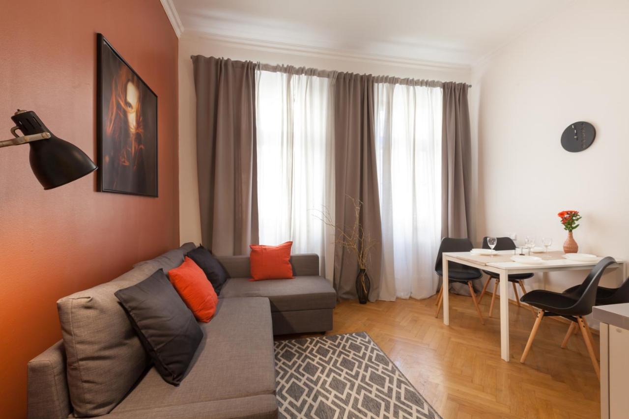 Nejedleho Apartmeet Прага Екстериор снимка