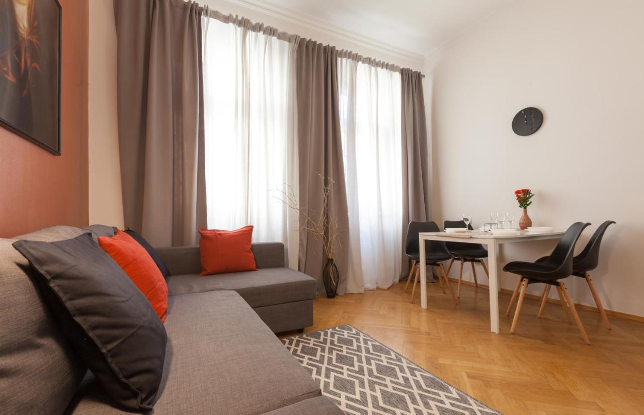Nejedleho Apartmeet Прага Екстериор снимка