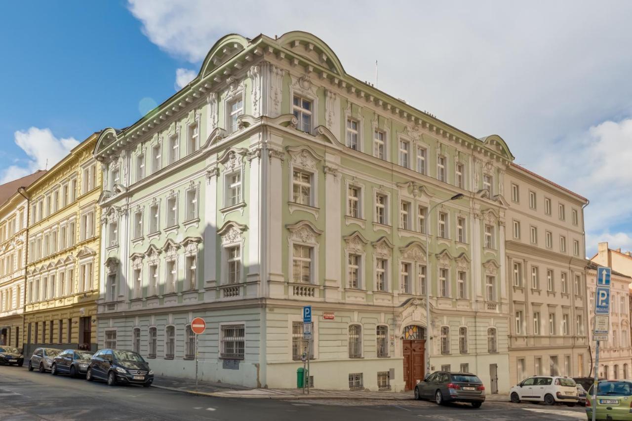 Nejedleho Apartmeet Прага Екстериор снимка