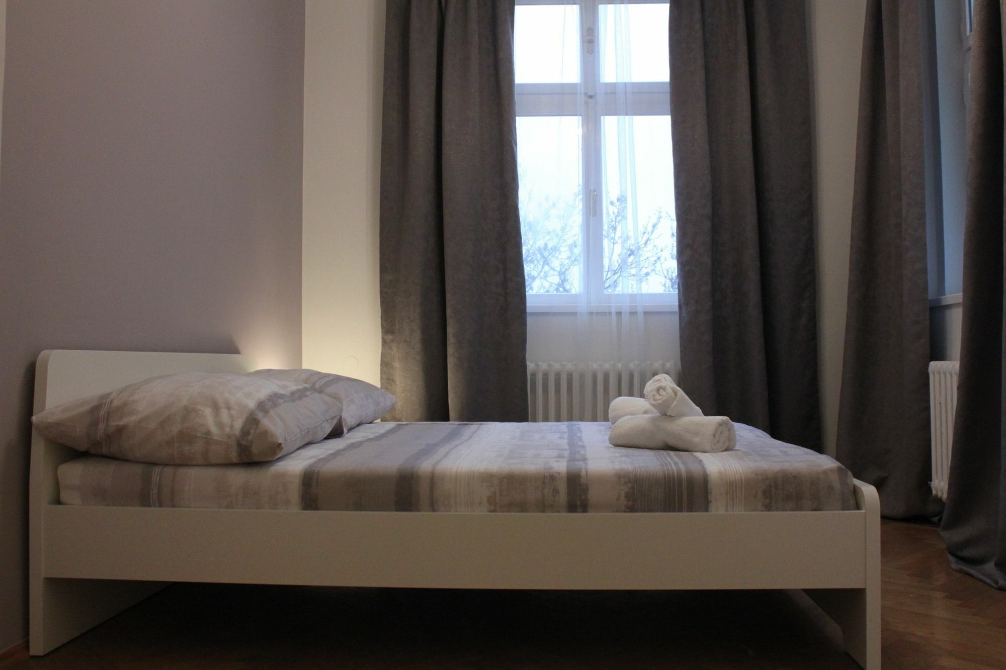 Nejedleho Apartmeet Прага Екстериор снимка