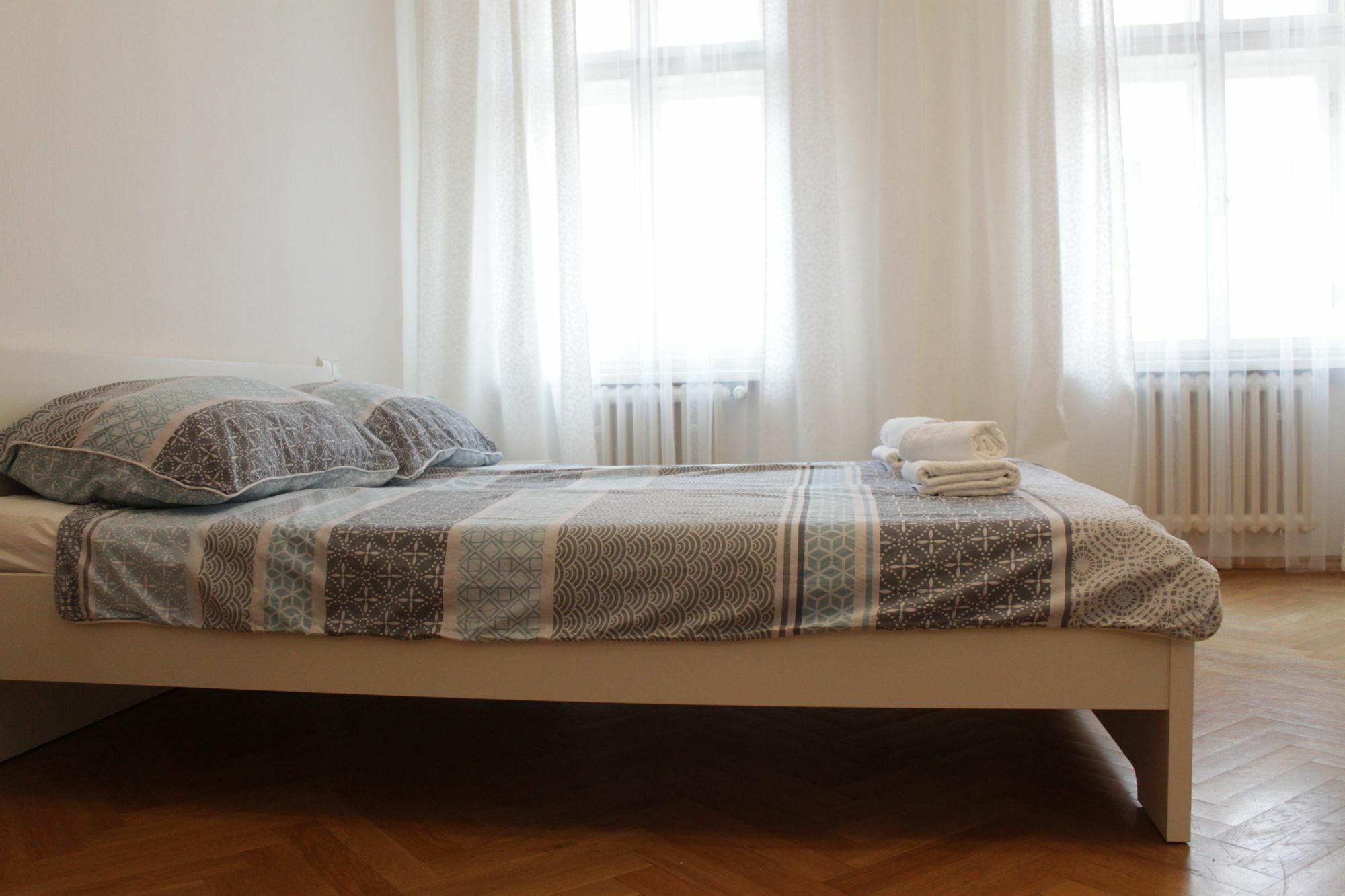 Nejedleho Apartmeet Прага Екстериор снимка