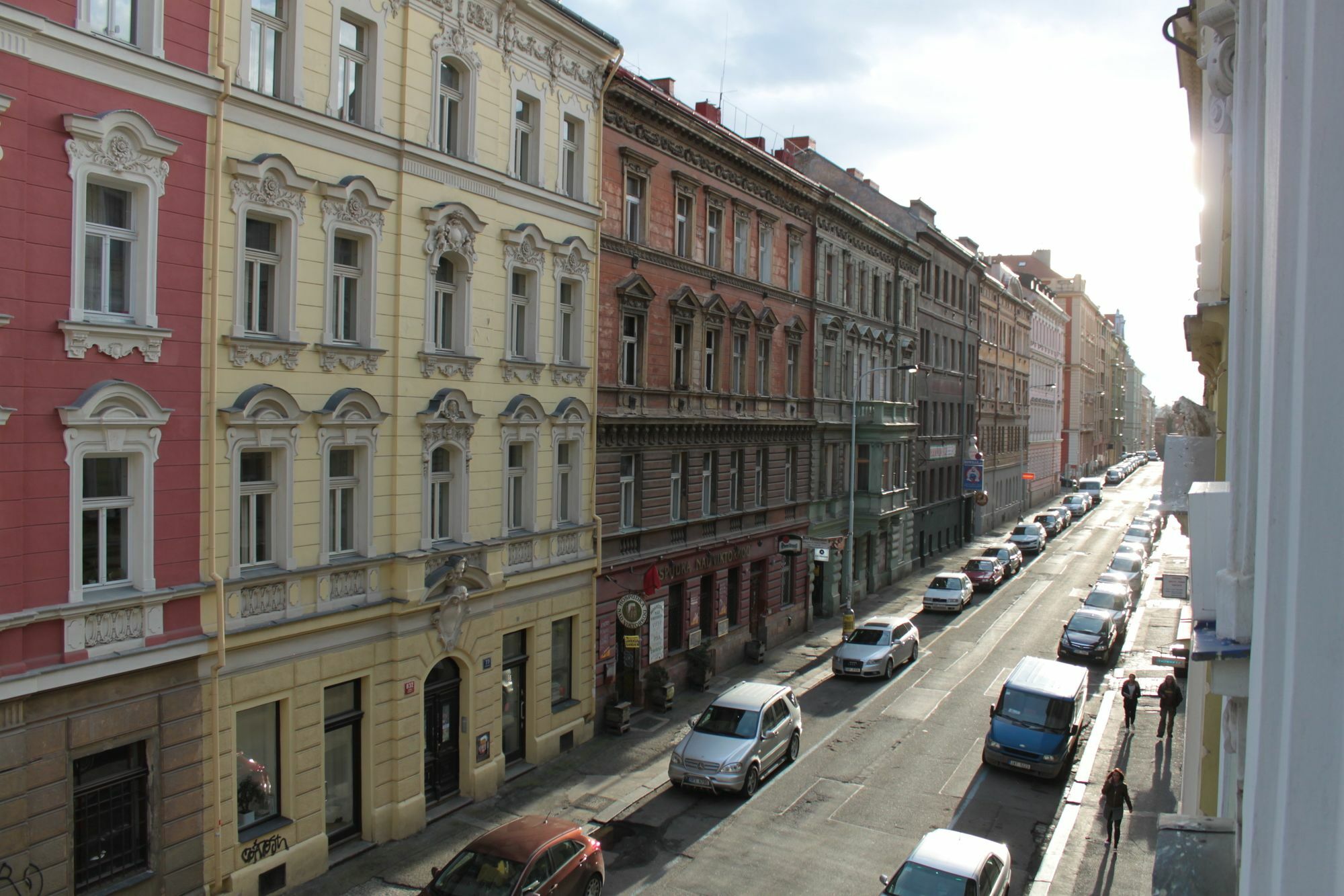 Nejedleho Apartmeet Прага Екстериор снимка